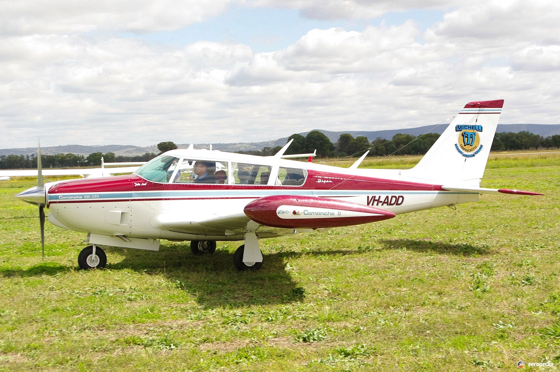 Piper PA-24 Comanche